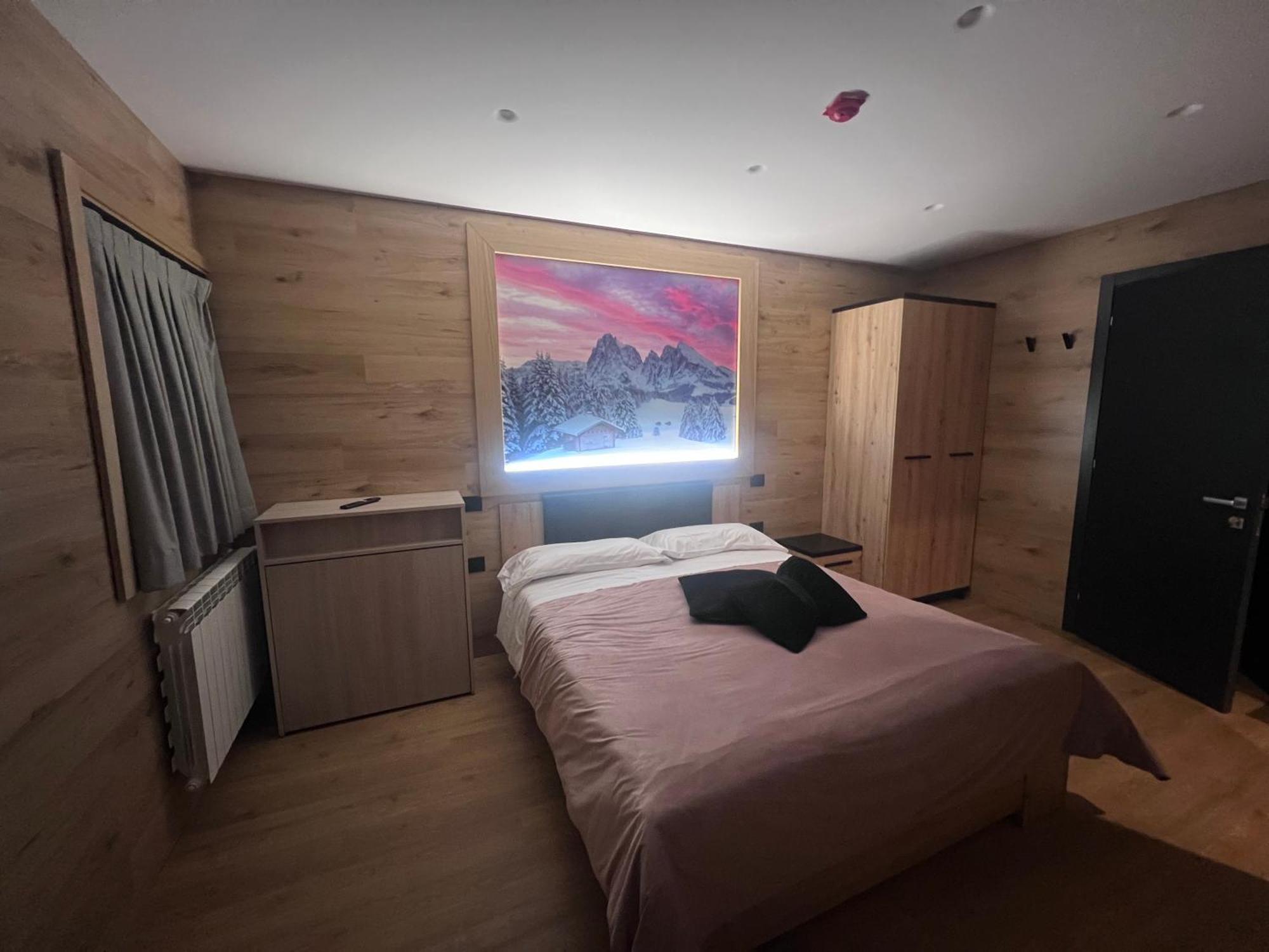 Anemone Bianco Suite Rooms Пассо-дель-Тонале Экстерьер фото